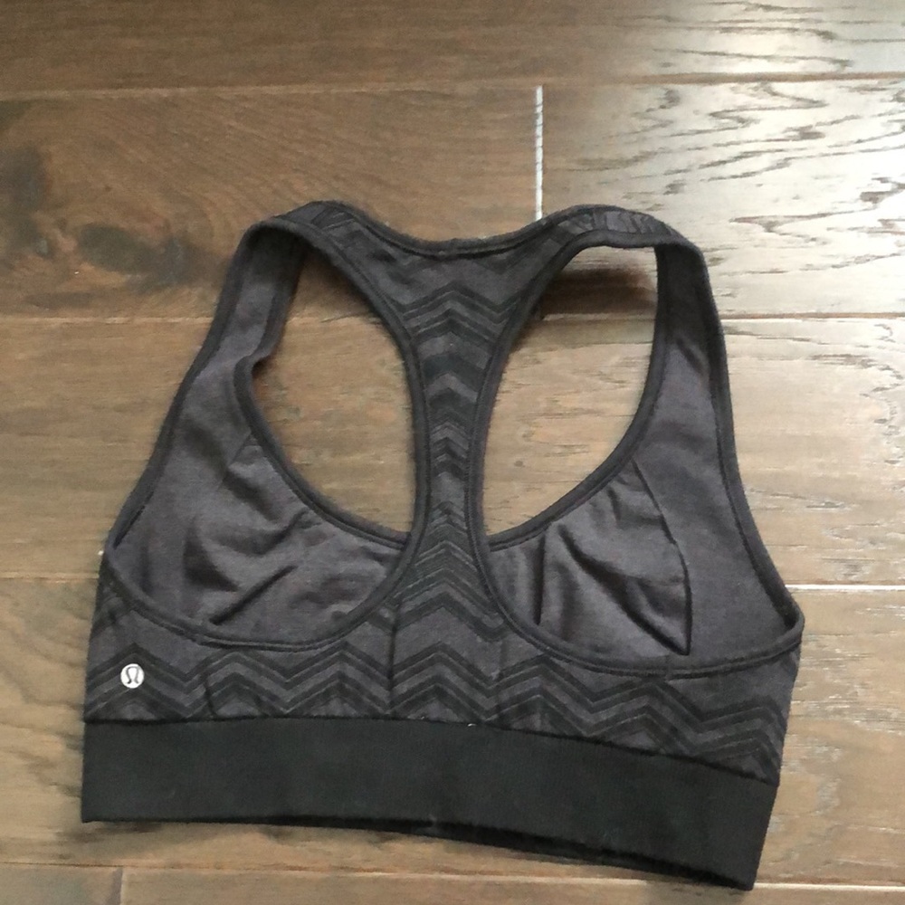 Lululemon - Picture 2 of 3